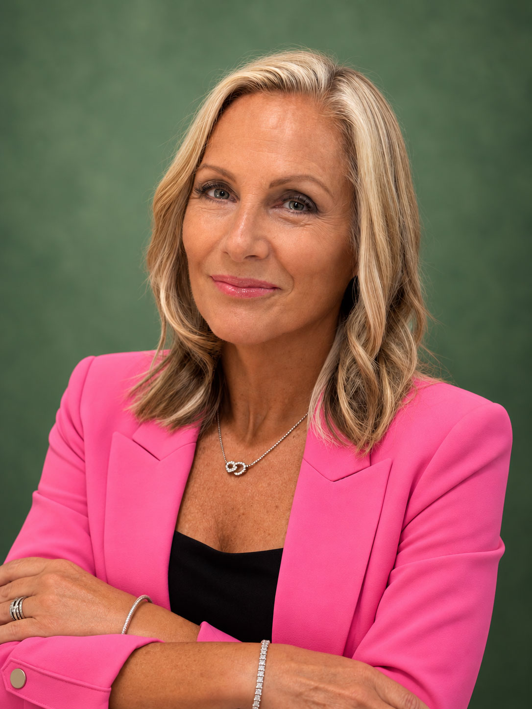 FunderWoman-Portrait_Debbie-Levine_Pink-Blazer